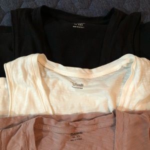 Madewell V Neck Tanks